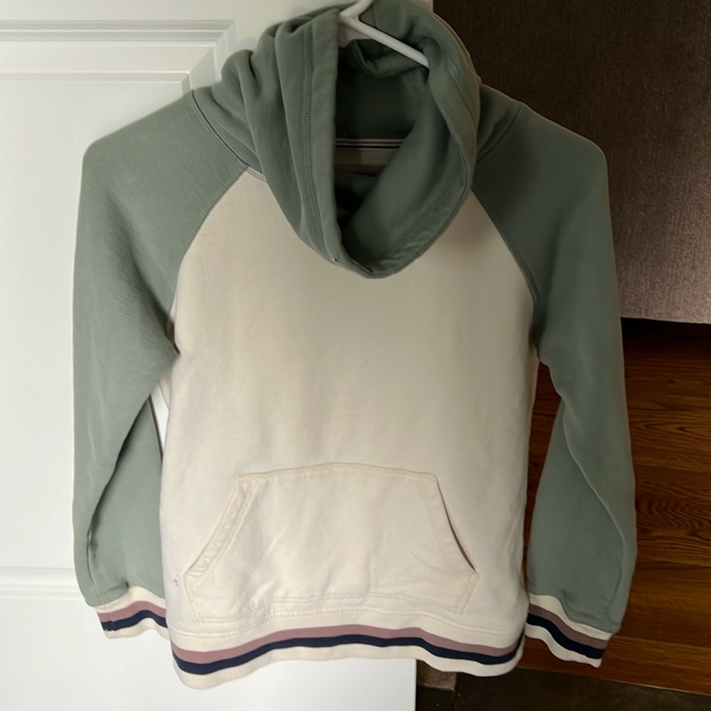 Burton sweatshirt XS